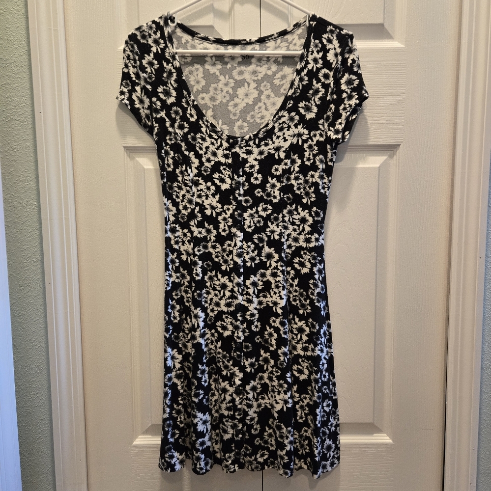 Floral Black and White Women's Dress